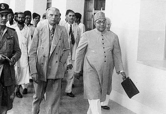 لیاقت علی خان در راست و محمد علی جناح رهبران استقلال پاکستان